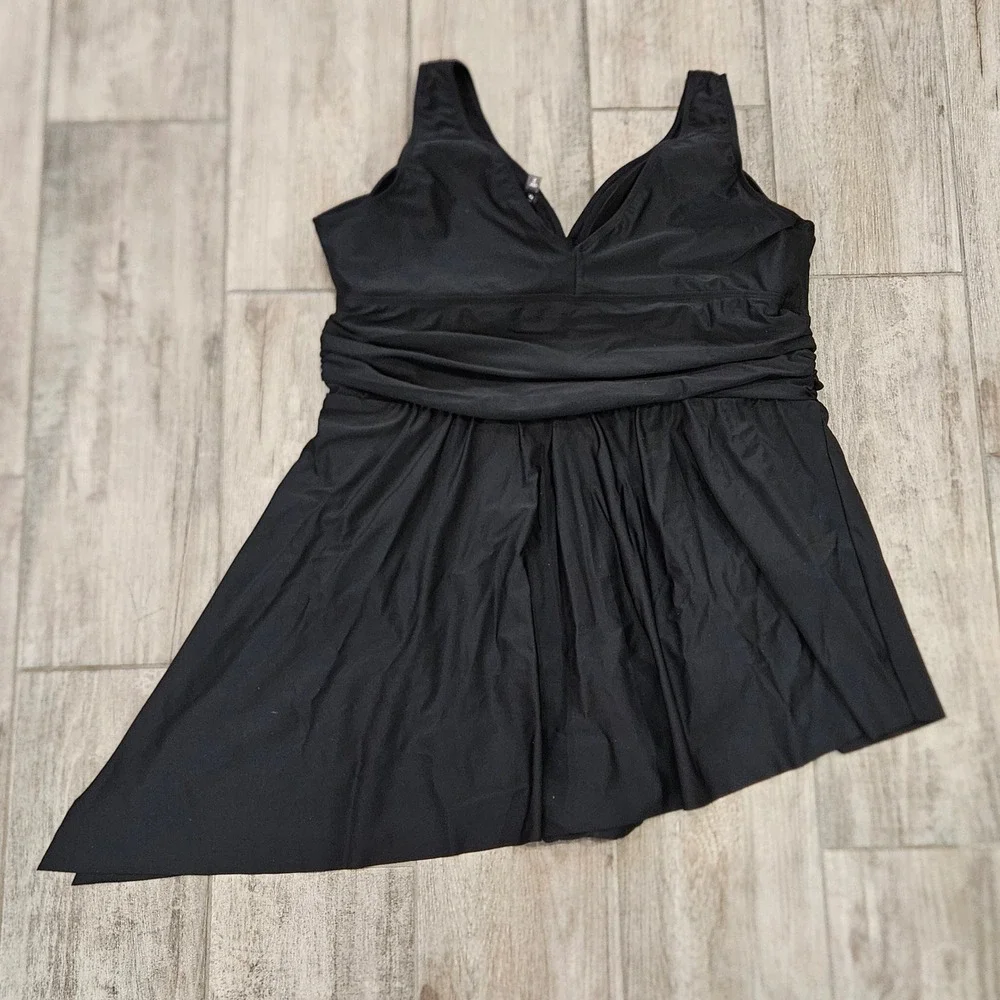 torrid black one